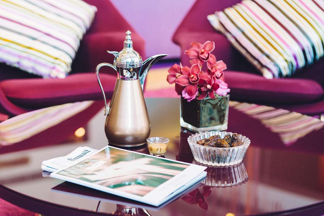 Symphony Style Hotel Kuwait Salmiya Luaran gambar Arabic coffee pot